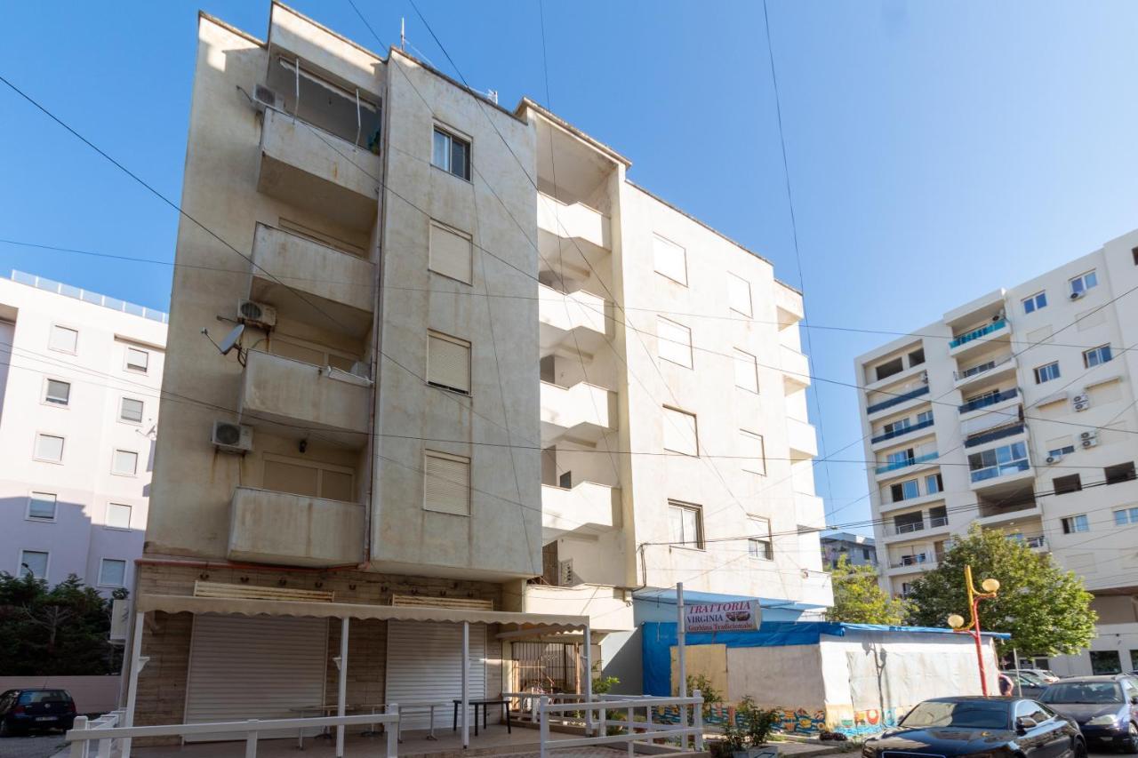 1 Bedroom Apartment With Fast Internet And Sea View Balcony In Durres Exterior photo
